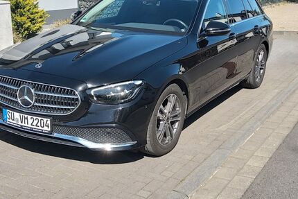 Mercedes-Benz E 220 90.000 km 29.400 &euro; Troisdorf 53842