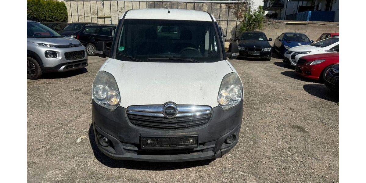 Opel Combo 65.000 km 6.999 &euro; Bonn 53123