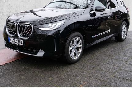 BMW X3 8.700 km 53.480 &euro; Köln Süd 50968