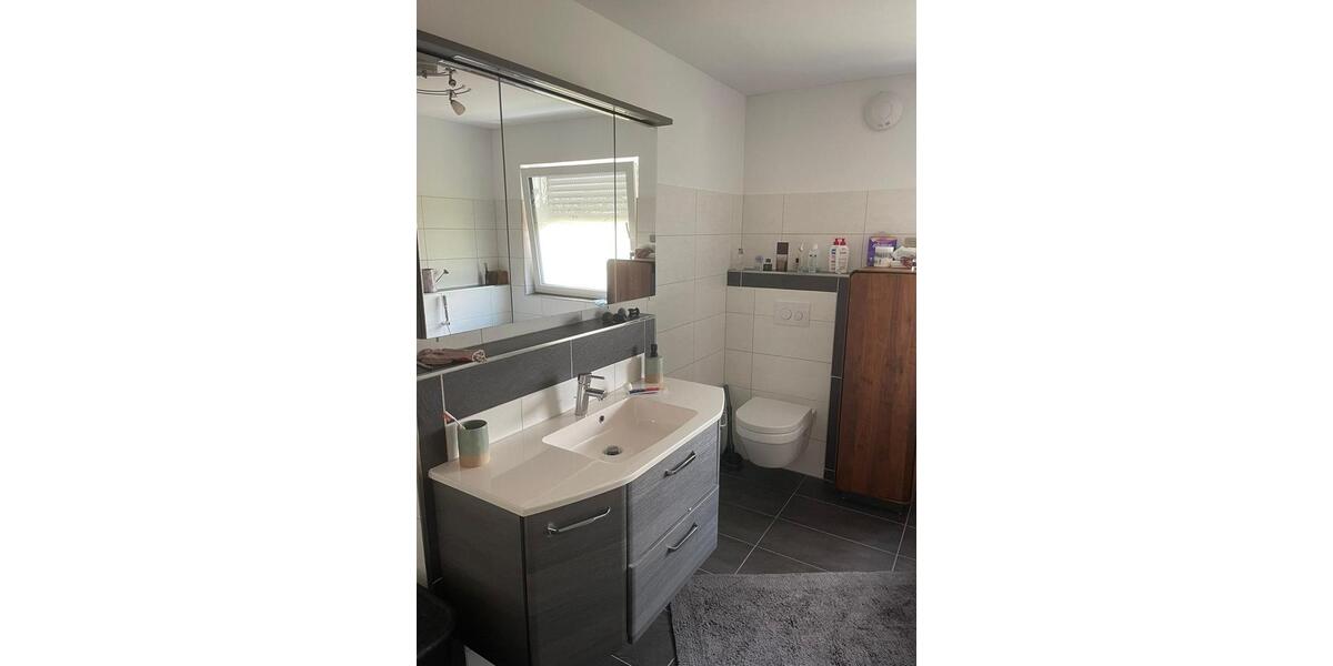 Doppelhaushälfte Leverkusen Bürrig - 4 Zimmer, 132 m&sup2;, 625.000&euro; | Angebot:26042123