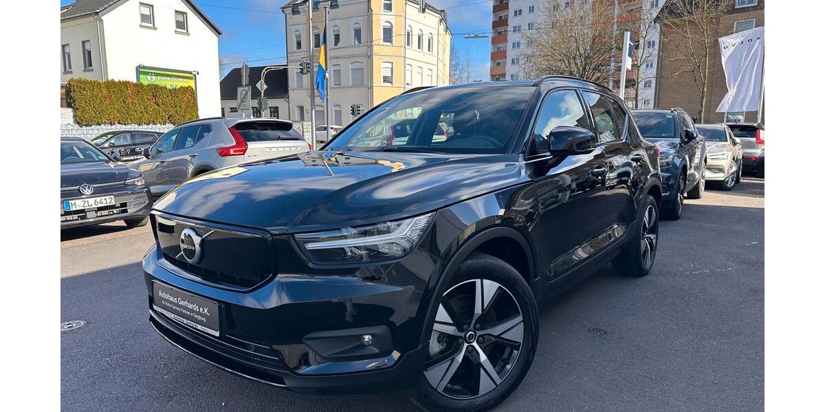 Volvo XC40 15.500 km 32.888 &euro; Siegburg 53721