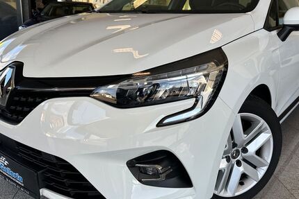 Renault Clio 76.000 km 13.499 &euro; Golzheim 52399