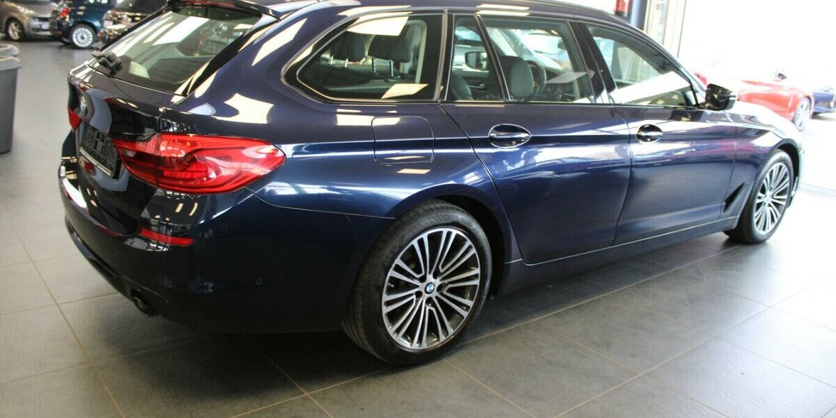 BMW 530 530D xDrive Touring Aut. Sport Line 129.563 km 26.980 &euro; Euskirchen 53881
