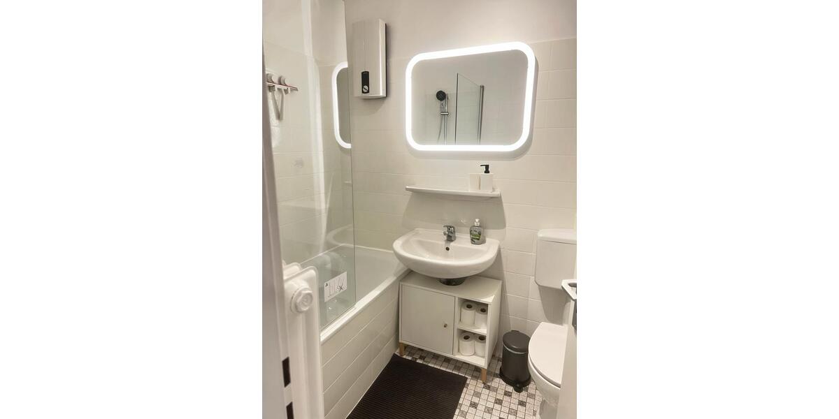 Erdgeschoßwohnung Troisdorf Bergheim - 3 Zimmer, 80 m&sup2;, 2.100&euro; | Angebot:26001872