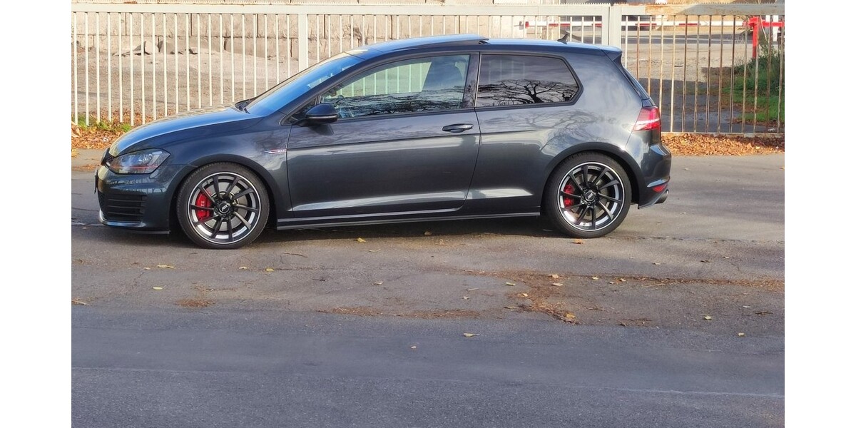 VW Golf VII GTI 111.800 km 18.000 &euro; Köln 50667