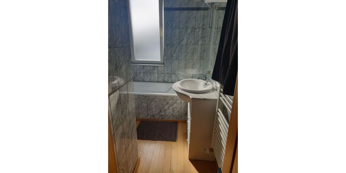 Provisionsfreie 2-Zimmer-Penthousewohnung mit umlaufendem Balkon in Bonn – Rheinnähe - Einfamilienhaus Bonn | Angebot:26789119