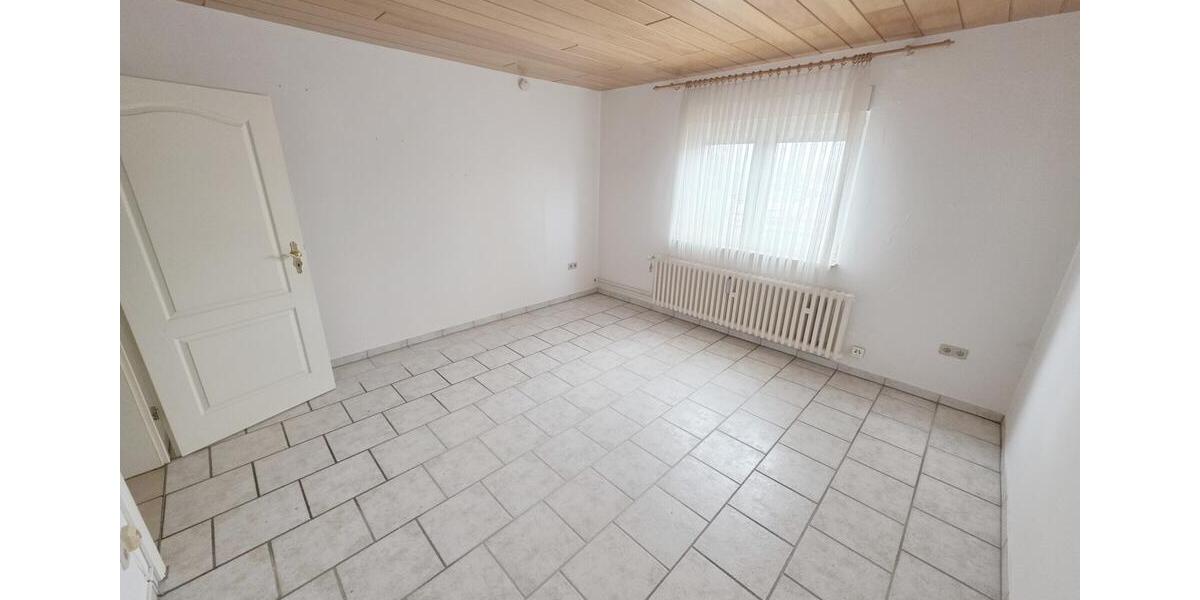 Erdgeschoßwohnung Niederkassel - 3 Zimmer, 57 m&sup2;, 770&euro; | Angebot:25903387