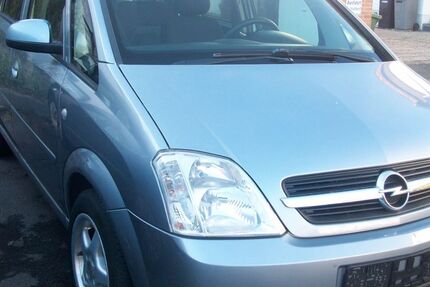 Opel Meriva 167.000 km 2.290 &euro; Alfter 53347