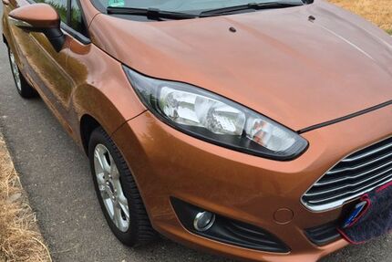 Ford Fiesta 91.000 km 6.590 &euro; Niederzier 52382