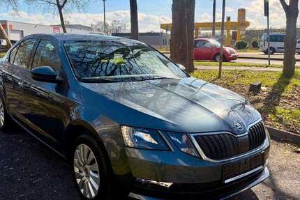 Skoda Octavia 80.000 km 12.999 &euro; Köln 51109