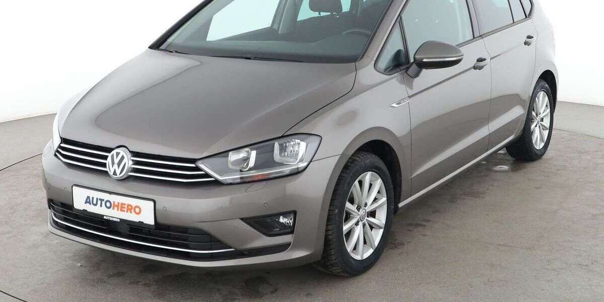 VW Golf Sportsvan 39.978 km 12.020 &euro; Köln 50739