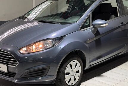 Ford Fiesta 74.705 km 6.370 &euro; Köln 50739