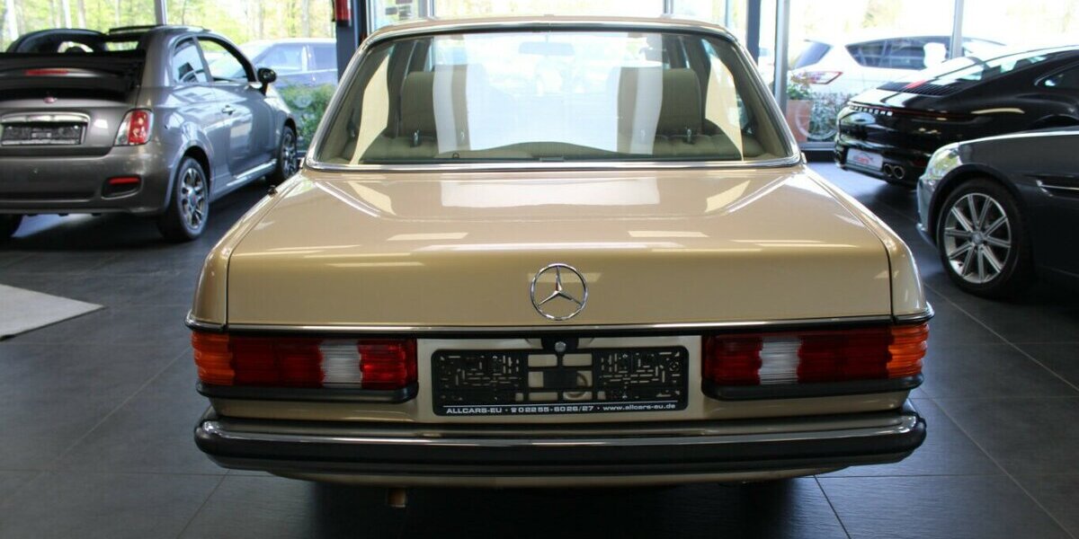 Mercedes-Benz 230 E - AUT. - SCHIEBDACH - ROSTFREI - 121.827 km 12.980 &euro; Euskirchen 53881