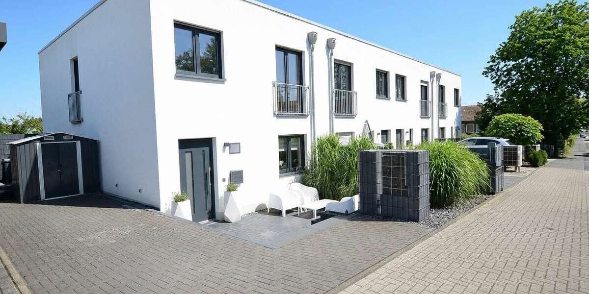Einfamilienhaus Siegburg / Stallberg Stallberg - 5 Zimmer, 145 m&sup2;, 589.000&euro; | Angebot:25445903