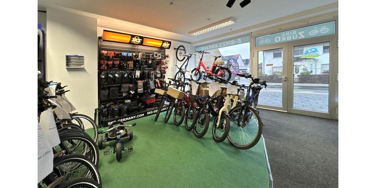 Gewerbeobjekt Niederkassel - 900&euro; | Angebot:24146167