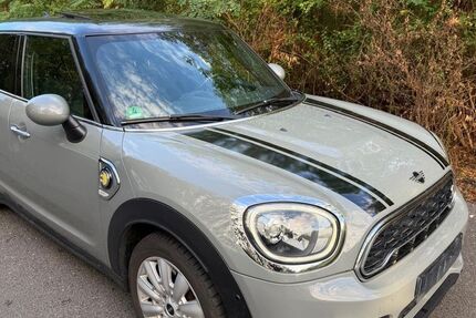Mini Countryman SE (Cooper) 93.400 km 18.350 &euro; Köln 51147