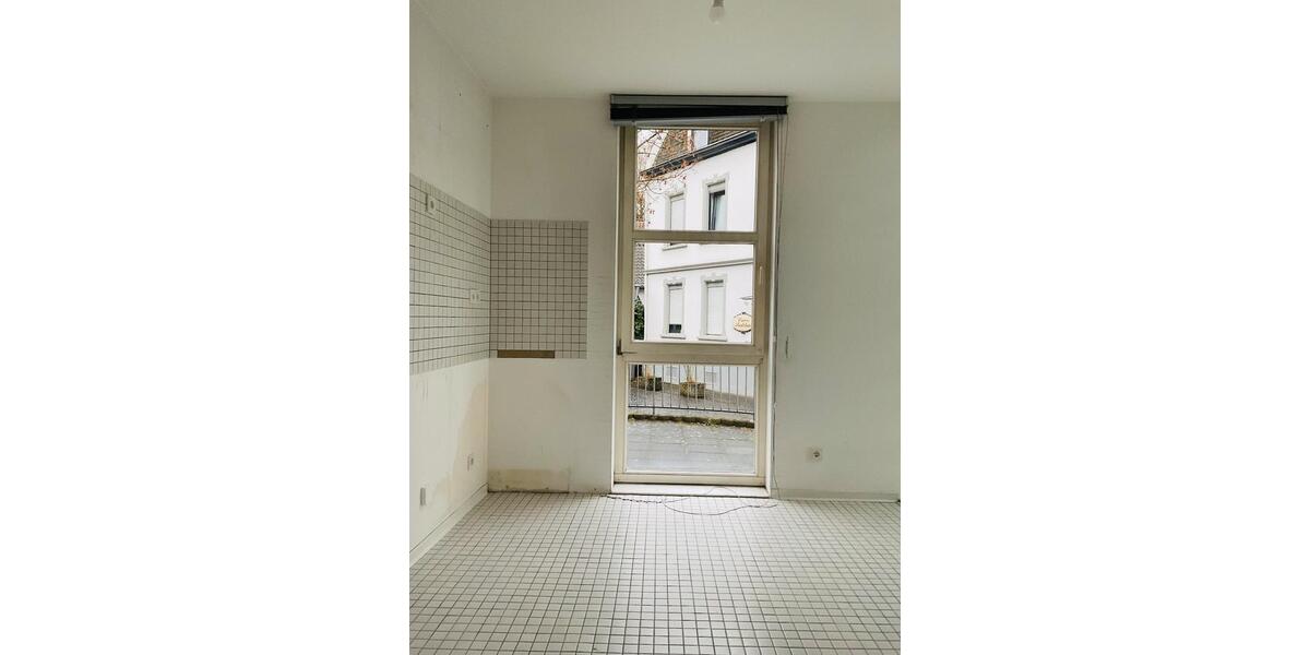 Etagenwohnung Bonn Bad Godesberg - 2 Zimmer, 65 m&sup2;, 721&euro; | Angebot:24555697