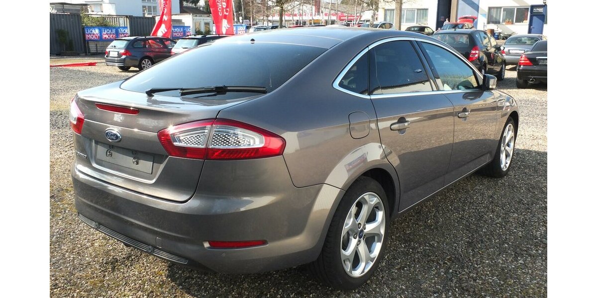 Ford Mondeo 2.0TDCi AUTOMATIC-PROBLEME NAVI XENON PDC B 143.215 km 5.500 &euro; Köln 50858