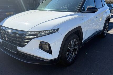 Hyundai TUCSON 178.000 km 16.499 &euro; Euskirchen 53879