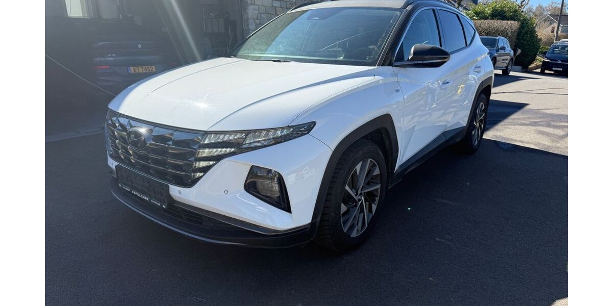 Hyundai TUCSON 178.000 km 16.499 &euro; Euskirchen 53879