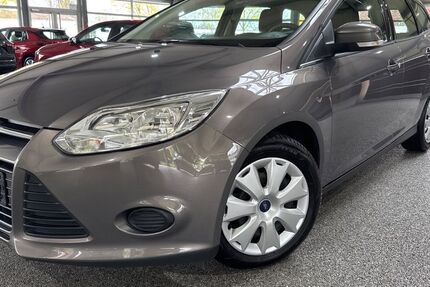 Ford Focus 246.525 km 2.480 &euro; Troisdorf 53842