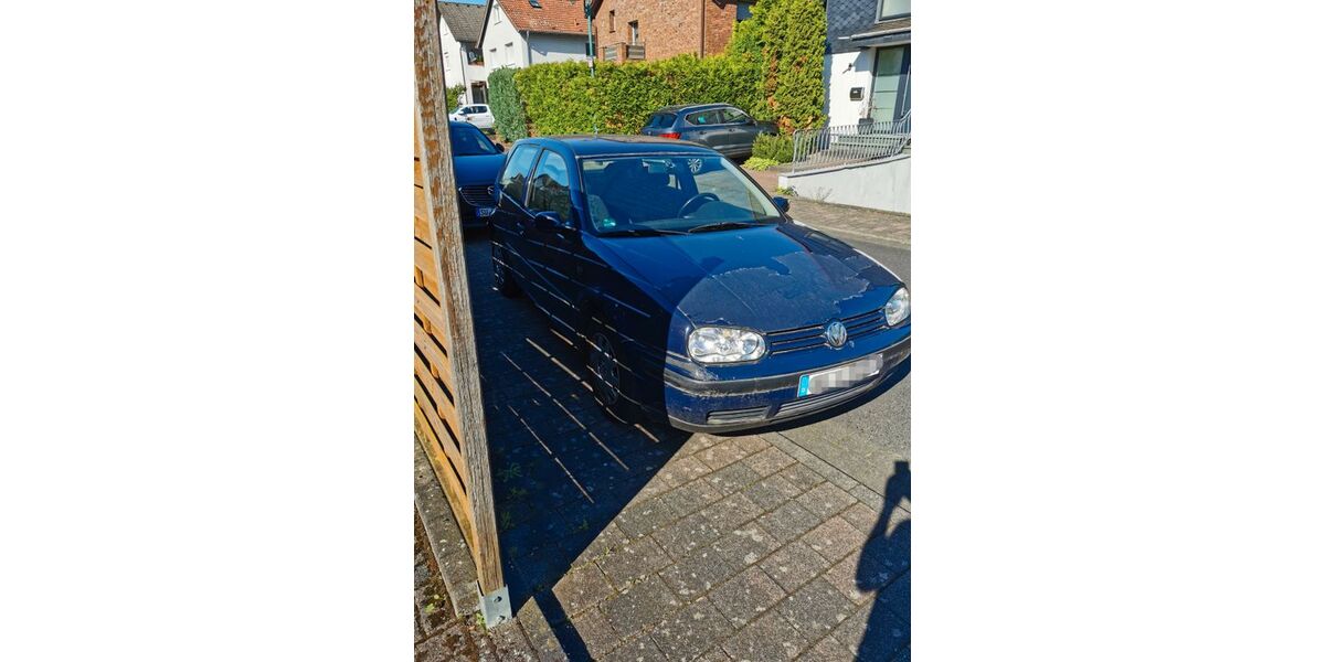 VW Golf 165.000 km 1.800 &euro; Niederkassel 53859