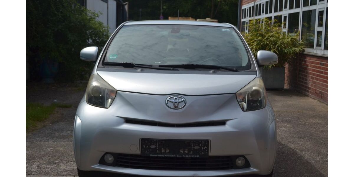 Toyota IQ 157.000 km 3.770 &euro; köln 50969