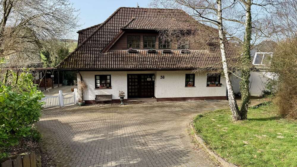 Einfamilienhaus Rheinbach - 6 Zimmer, 220 m&sup2;, 950.000&euro; | Angebot:25994274