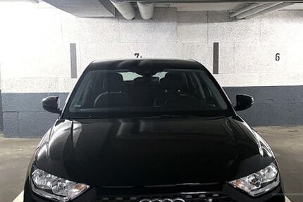 Audi A1 98.000 km 14.000 &euro; Köln 51107