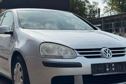 VW Golf 196.728 km 1.290 &euro; Düren 52349