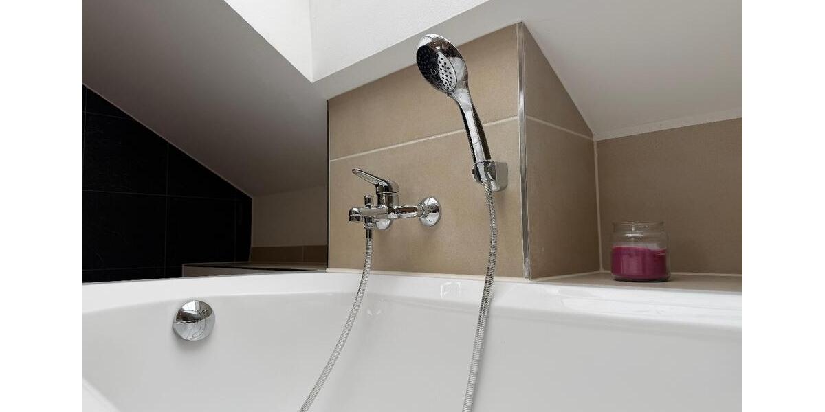 Etagenwohnung Sankt Augustin - 2 Zimmer, 70 m&sup2;, 1.600&euro; | Angebot:25901442