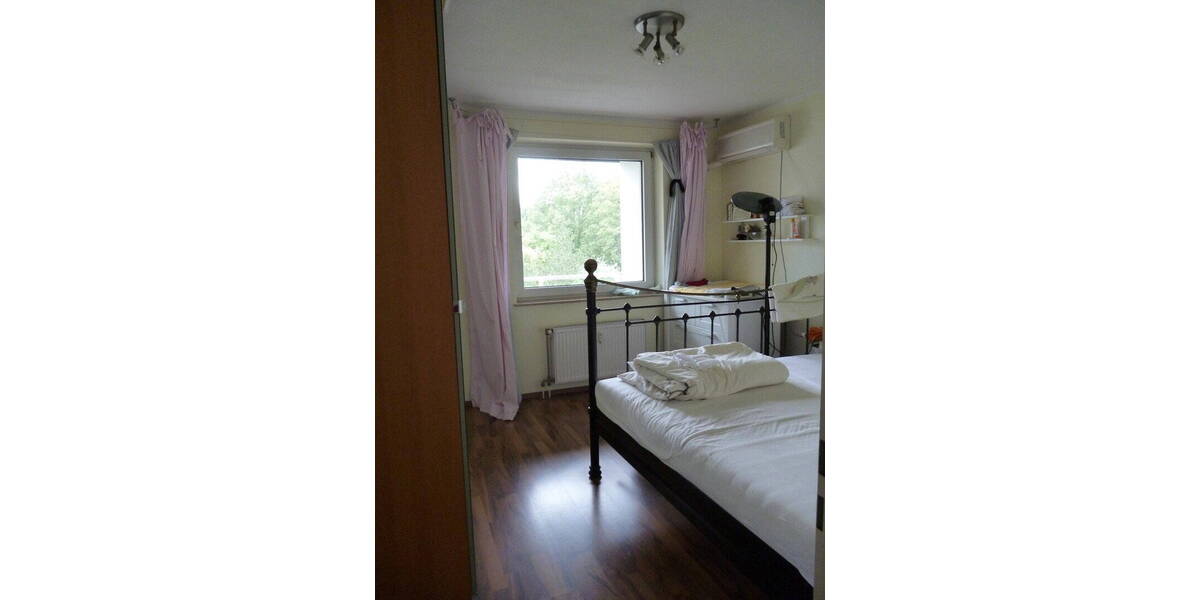 Etagenwohnung Bonn Zentrum - 2 Zimmer, 67 m&sup2;, 890&euro; | Angebot:26048753