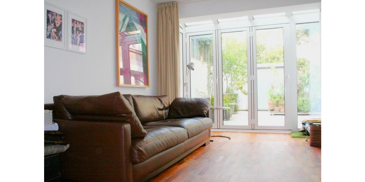 Villenviertel Neustadt-Nord außergewöhnliche 2- bis 3-Zimmer Wohnung, ca. 100 m² große Terrasse und Stellplatz - Terrassenwohnung Köln Innenstadt | Angebot:26664145