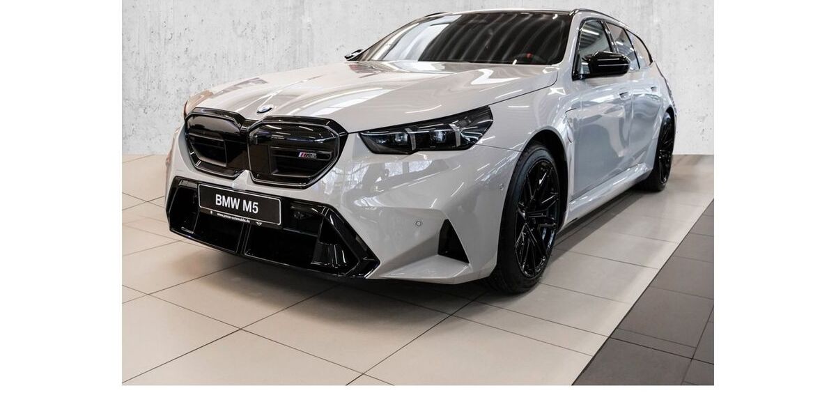 BMW M5 11.000 km 133.990 &euro; Köln-West 50858