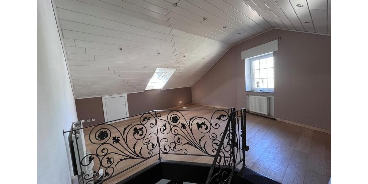 Einfamilienhaus Bergheim - 4 Zimmer, 167 m&sup2;, 1.920&euro; | Angebot:25899926