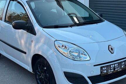 Renault Twingo 135.000 km 2.990 &euro; Rheinbach 53359