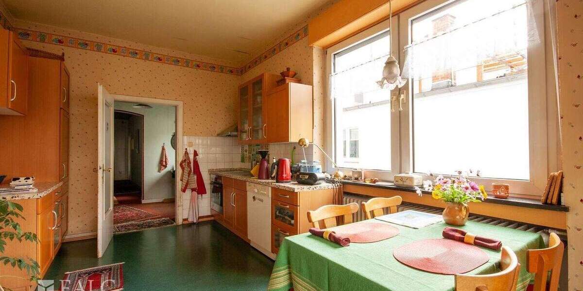 Mehrfamilienhaus, Wohnhaus Düren Distelrath - 8 Zimmer, 359.000&euro; | Angebot:25745640