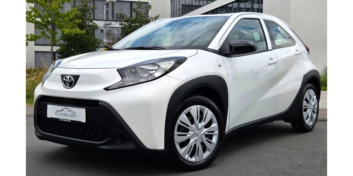 Toyota Aygo (X) 19.000 km 12.900 &euro; Köln (Ostheim) 51107