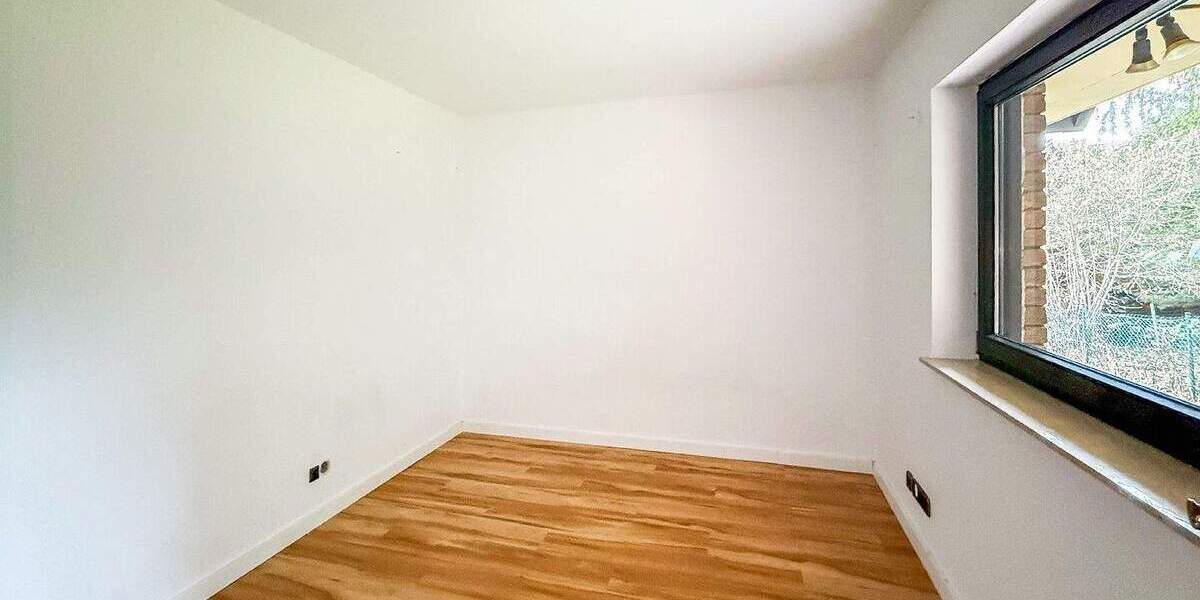 Einfamilienhaus Rösrath Kleineichen - 7 Zimmer, 167 m&sup2;, 845.000&euro; | Angebot:25706573