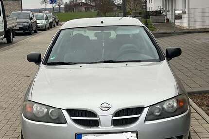 Nissan Almera 173.000 km 1.800 &euro; Vettweis 52351