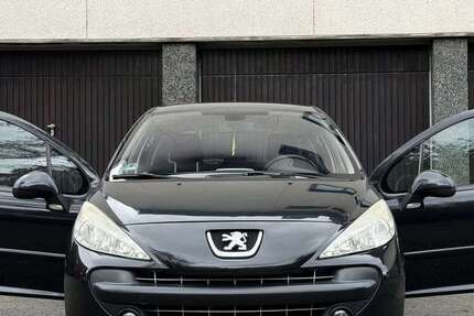 Peugeot 207 180.000 km 1.750 &euro; rösrath 51503