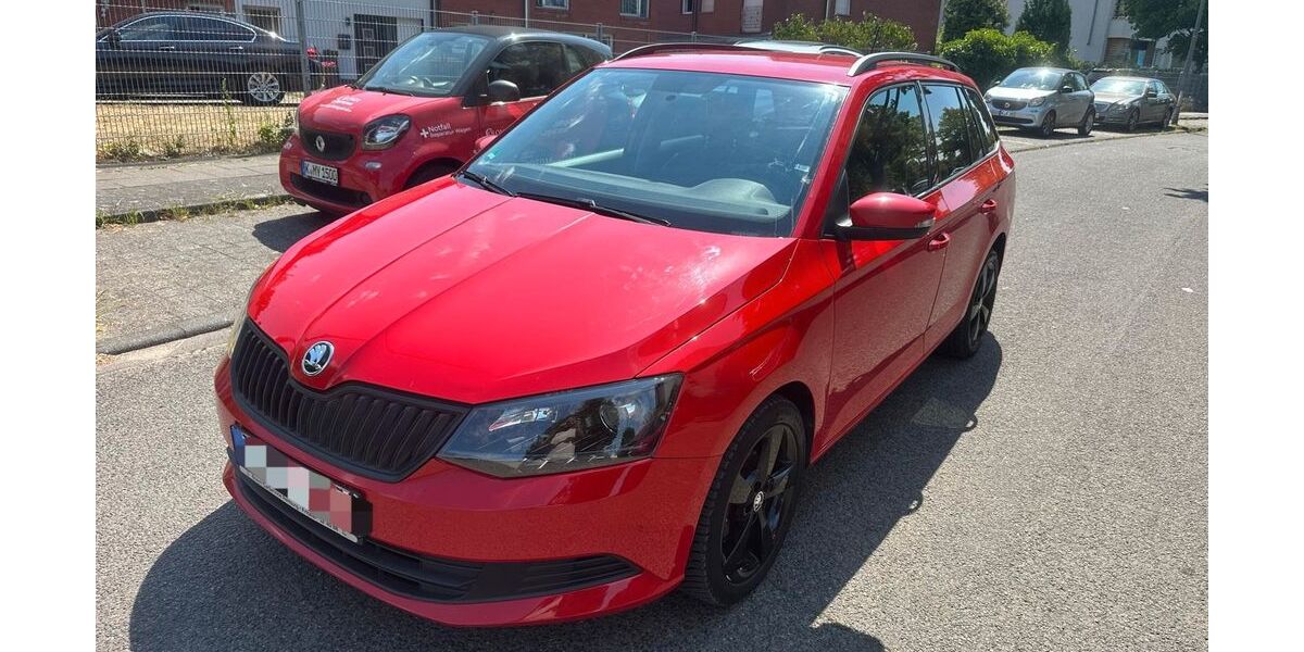 Skoda Fabia 130.000 km 6.950 &euro; köln 50739