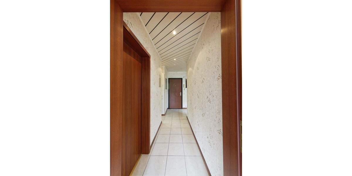 Etagenwohnung Köln Urbach - 3 Zimmer, 87 m&sup2;, 1.350&euro; | Angebot:25733301