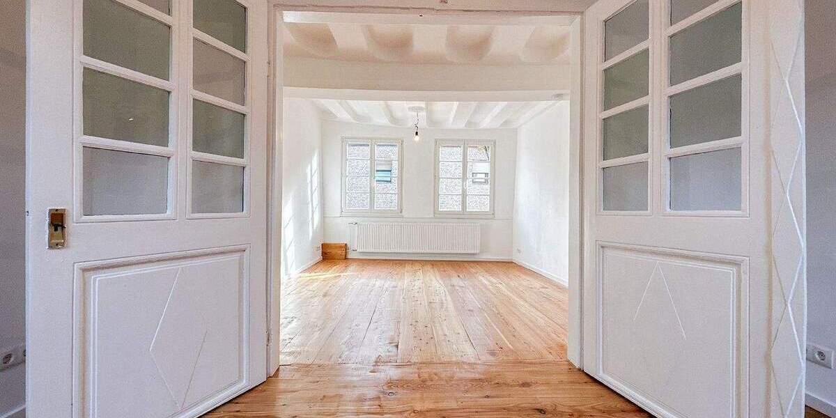 Einfamilienhaus Euskirchen Flamersheim - 7 Zimmer, 190 m&sup2;, 2.280&euro; | Angebot:25695597