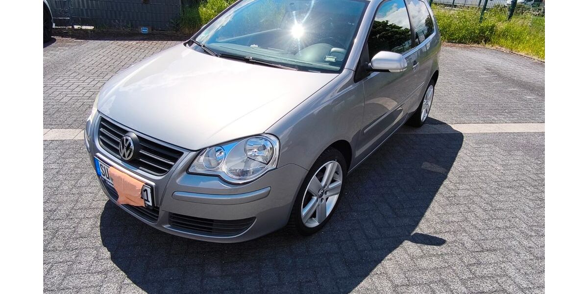 VW Polo 122.000 km 3.490 &euro; Niederkassel 53859