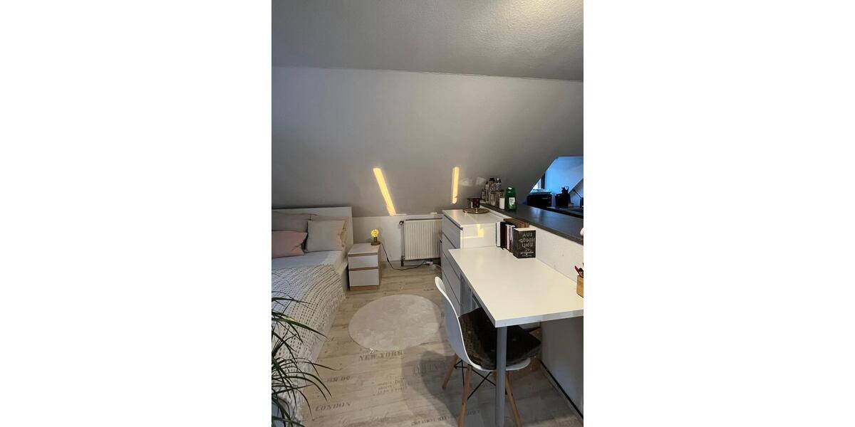 Dachgeschoßwohnung Troisdorf Bergheim - 1 Zimmer, 40 m&sup2;, 550&euro; | Angebot:25999472