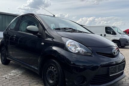 Toyota Aygo (X) 158.000 km 988 &euro; Rheinbach 53359