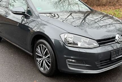VW Golf 104.800 km 13.999 &euro; Bonn 53127