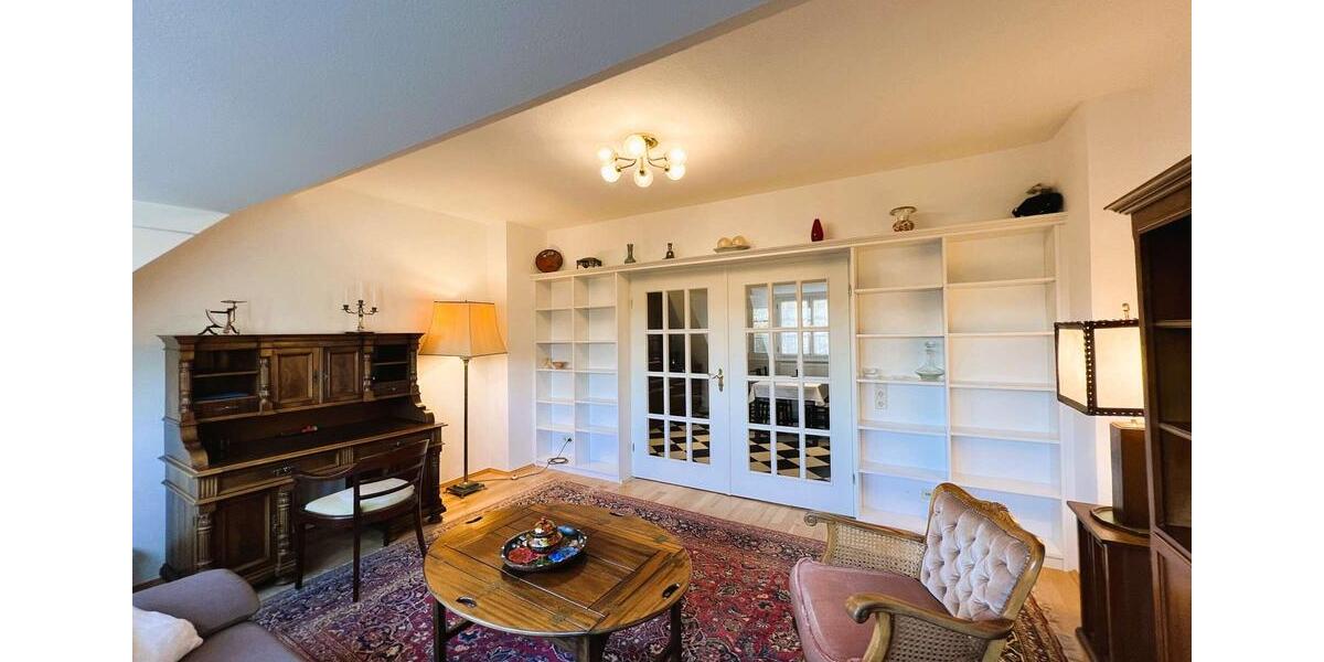 Dachgeschoßwohnung Bonn Gronau - 2 Zimmer, 65 m&sup2;, 1.200&euro; | Angebot:23871825