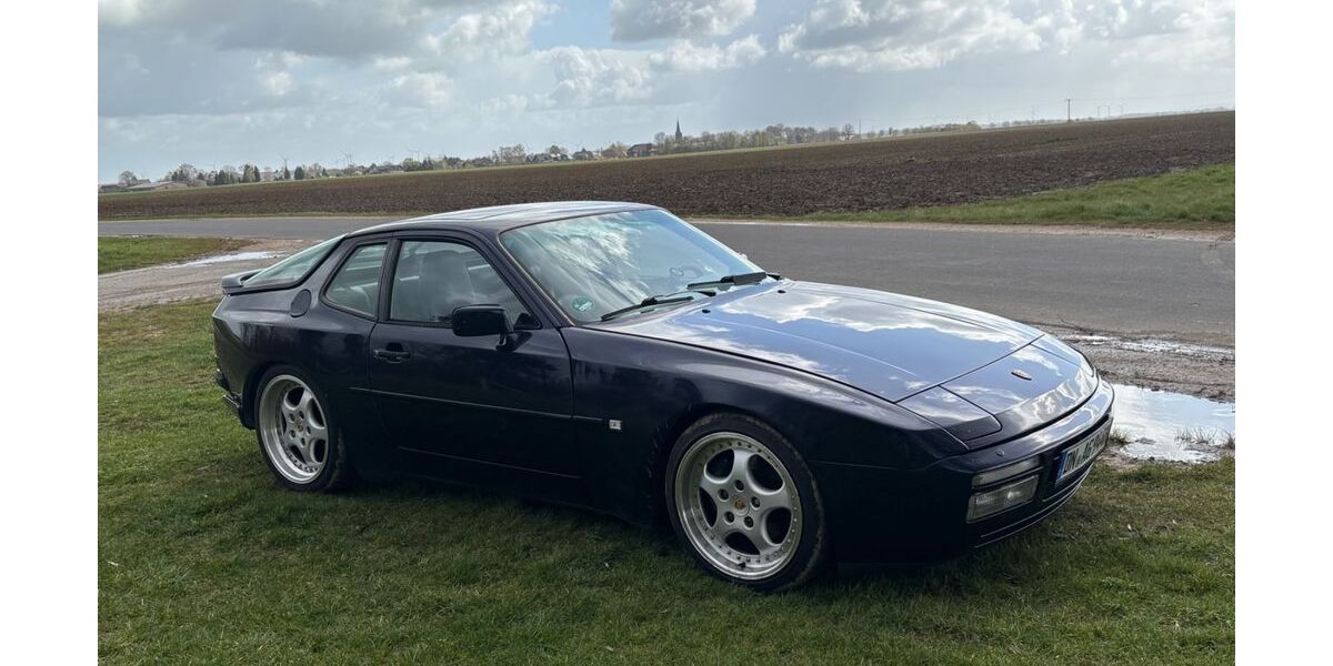 Porsche 944 90.000 km 18.000 &euro; Düren 52353